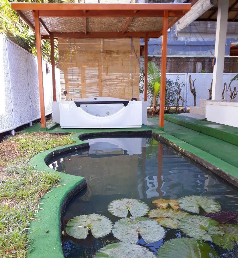 White Creative Villa Campuhan Ubud  Luaran gambar