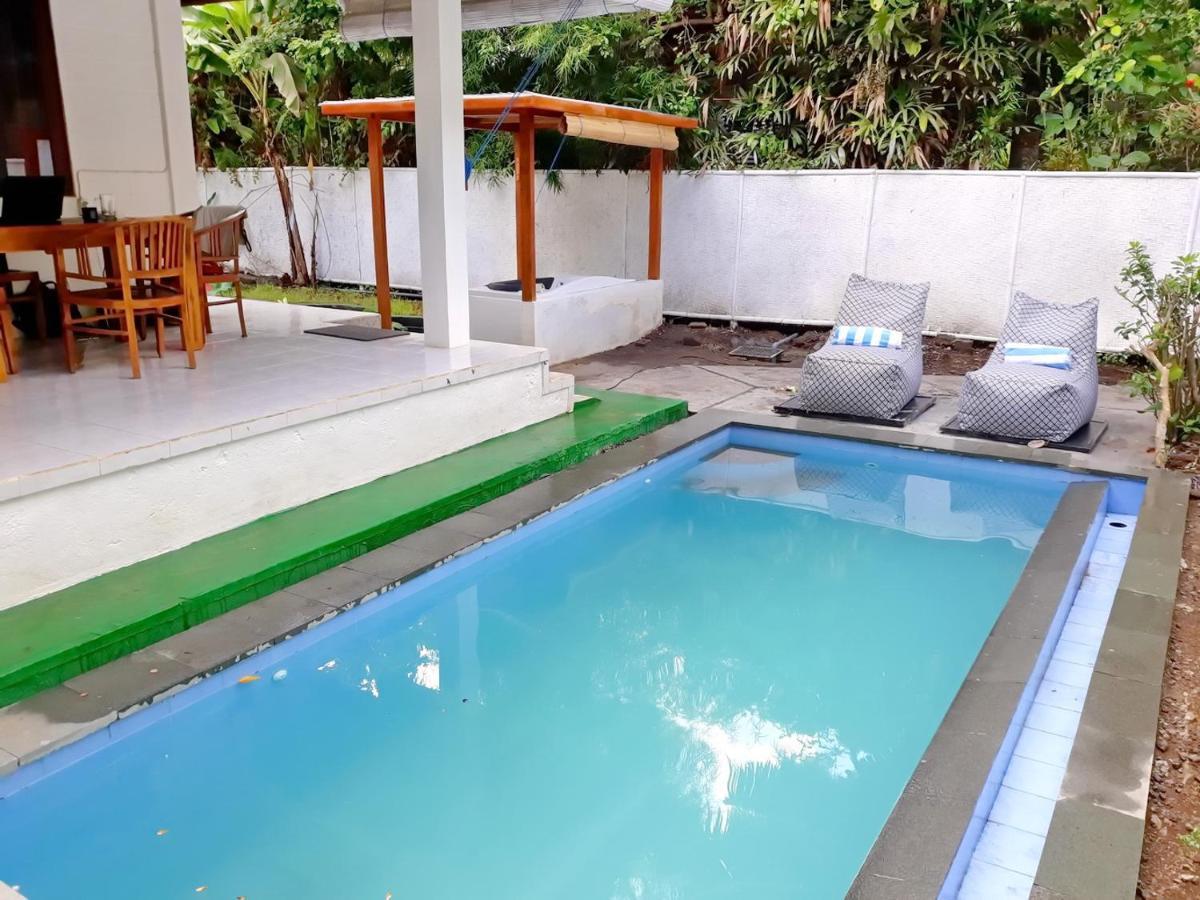White Creative Villa Campuhan Ubud  Luaran gambar